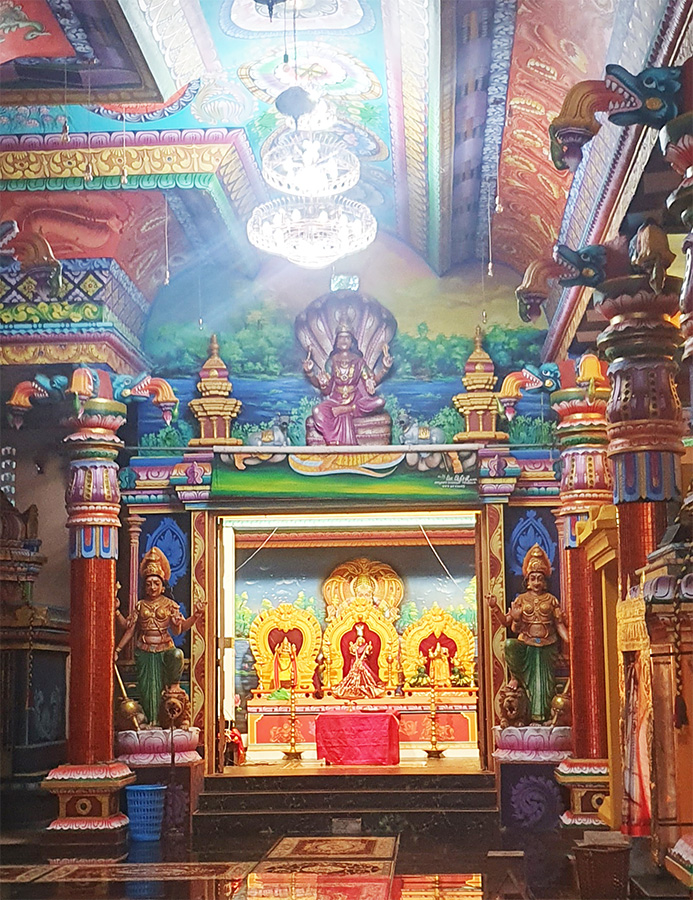 Sandilipay Seerani Naga Pooshani Amman Vasantha Mandapam