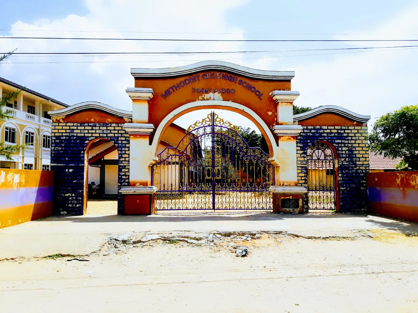 school school