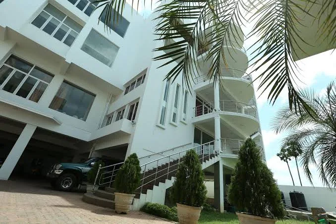 Hotel Oviya, Vavuniya
